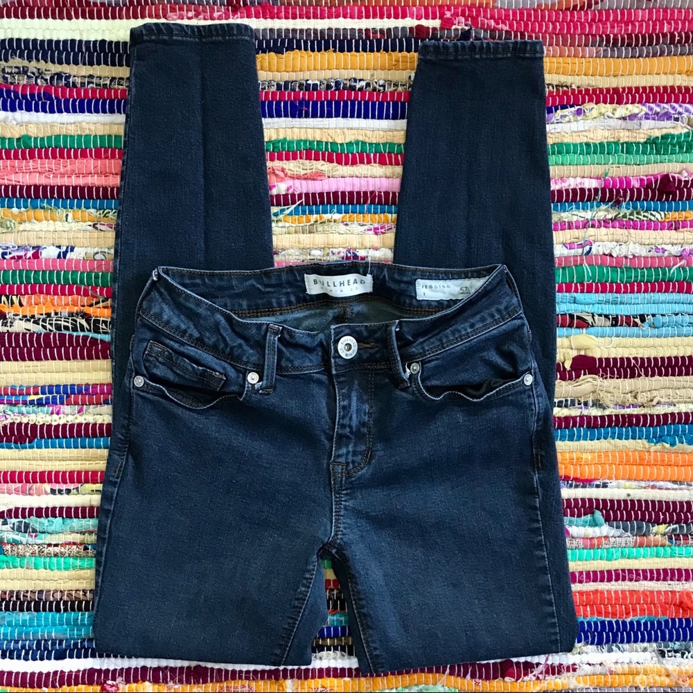 Bullhead ~ Dark wash Jegging